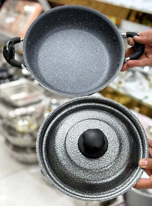 قابلمه و تابه تکی کششی برند عروس gallery5