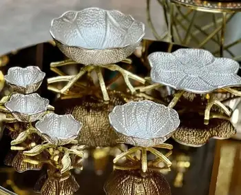 سرویس پذیرایی لوتوس