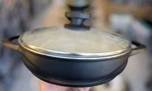 تابه و قابلمه تکی چدن گرانیت برند عروس مدل ویکتوریا gallery1